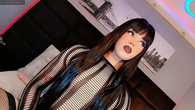 Baby-Isa on StripChat