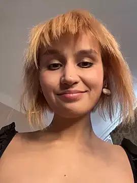 bigbabykiki on StripChat