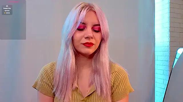 BlissBoardley on StripChat