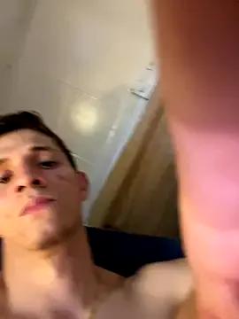 Bodyxx23 on StripChat