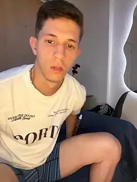 Bodyxx23 on StripChat