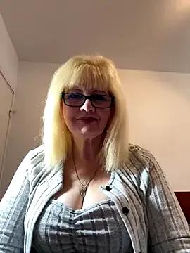 BoloshkaBlonda on StripChat