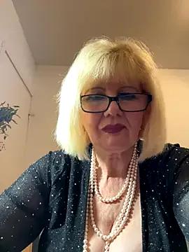 BoloshkaBlonda on StripChat