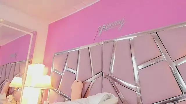 Bonniepark on StripChat