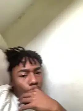 Boy_cock18 on StripChat