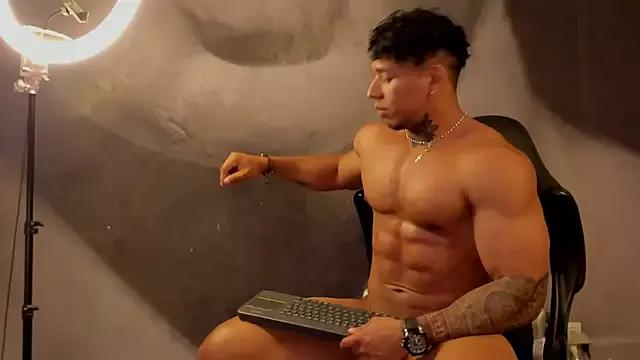 bradley_smith on StripChat