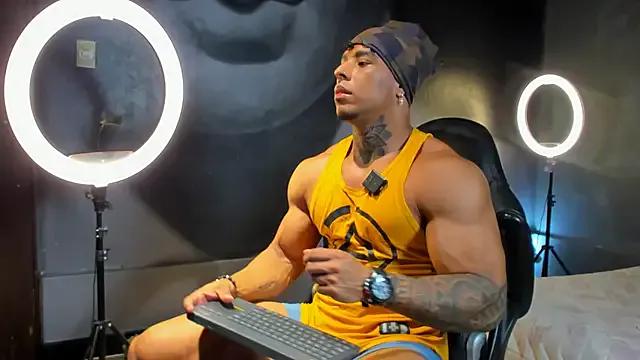 bradley_smith on StripChat