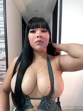 BrendaCrean on StripChat