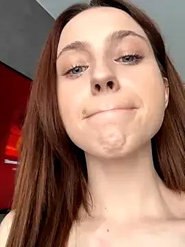 Camilla_Railian on StripChat