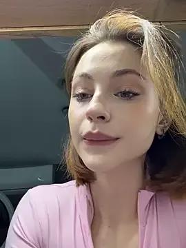 Camilla_Railian on StripChat