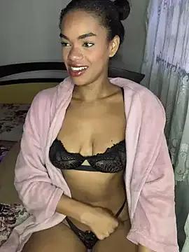 Cammgirlmii on StripChat