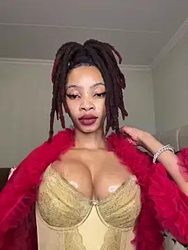 CANDY_LICIOUS on StripChat