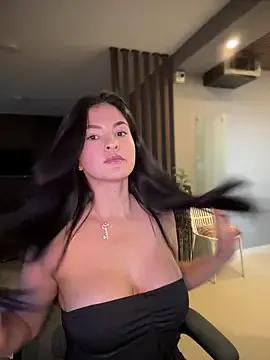 Carolina_Novoa on StripChat