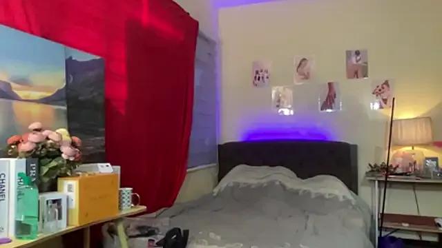 CassieXMarga on StripChat 