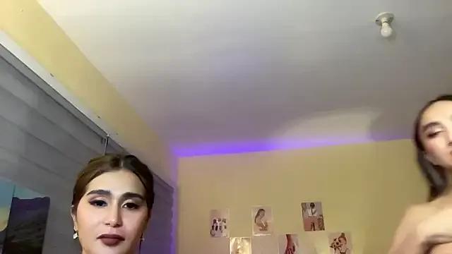 CassieXMarga on StripChat 