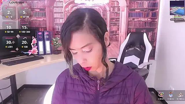 Catalella_Ar on StripChat 