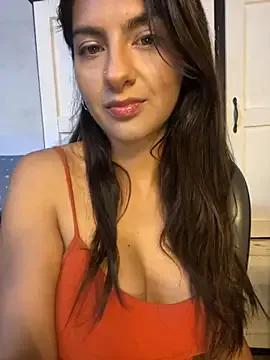 chicachocolate01 on StripChat 