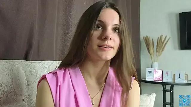 chloemilka on StripChat