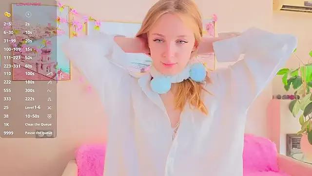 CindyGreen on StripChat