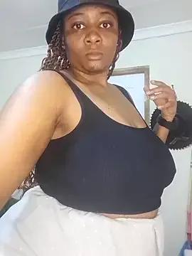 CocoBootyyy on StripChat 