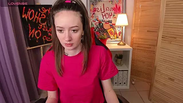 cutienaughtygirl on StripChat