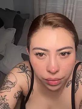 Draculona-666 on StripChat