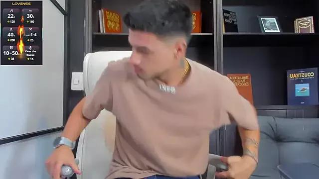 EdwardRoss_ on StripChat