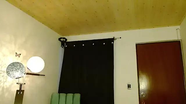 ella_peck on StripChat 