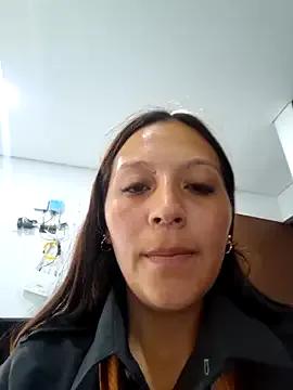 Emily-7_ on StripChat