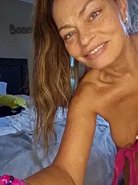 Erotic_and_Exotic on StripChat