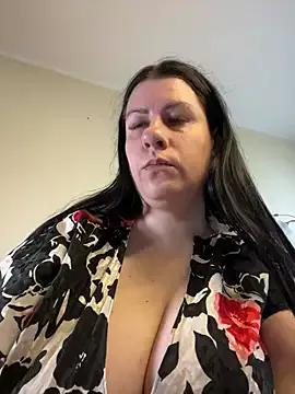 Evelinia on StripChat