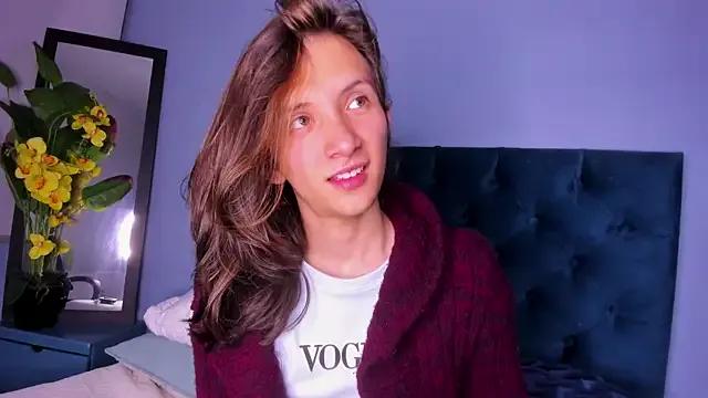 Feniix__ on StripChat