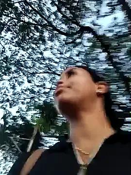 Fernanda30 on StripChat