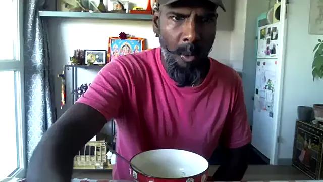 frenchblackc31 on StripChat