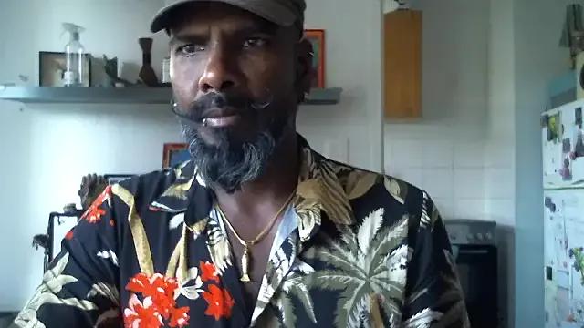 frenchblackc31 on StripChat