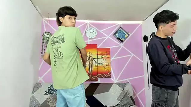 Fresahot2005 on StripChat