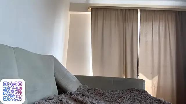 FruityXo on StripChat