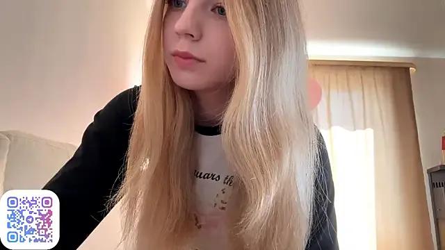 FruityXo on StripChat