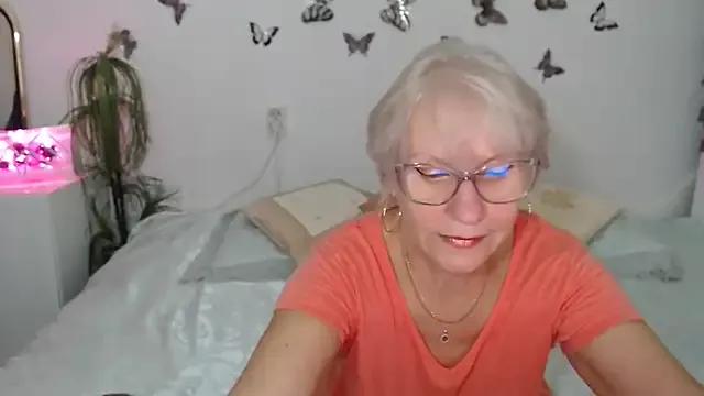 Ghertrude52 on StripChat