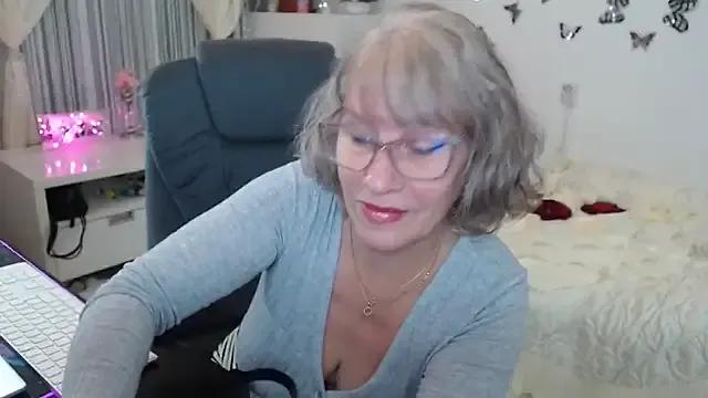 Ghertrude52 on StripChat