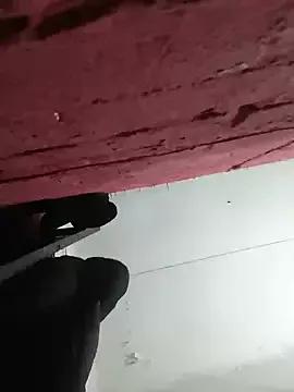 Gifttheskimaskboy on StripChat