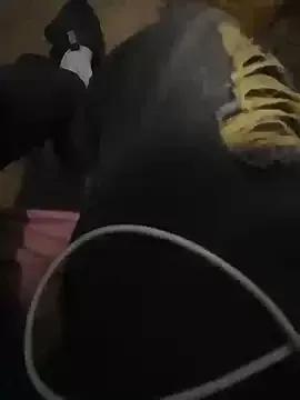 Gifttheskimaskboy on StripChat