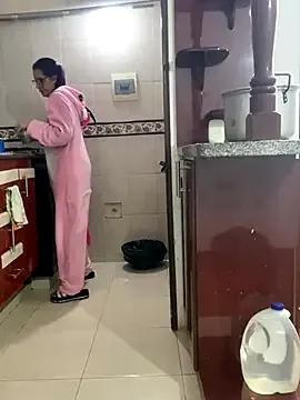 Goddess-Love- on StripChat