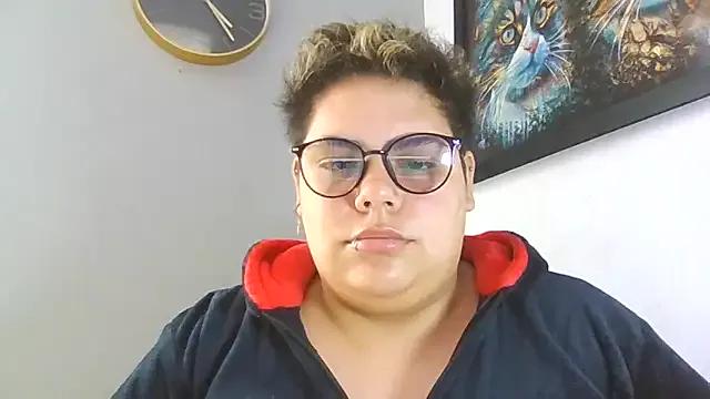 Hailey_Curvy — INSERT ANAL PLUG