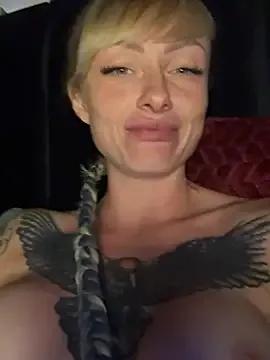 haileyhope_ on StripChat