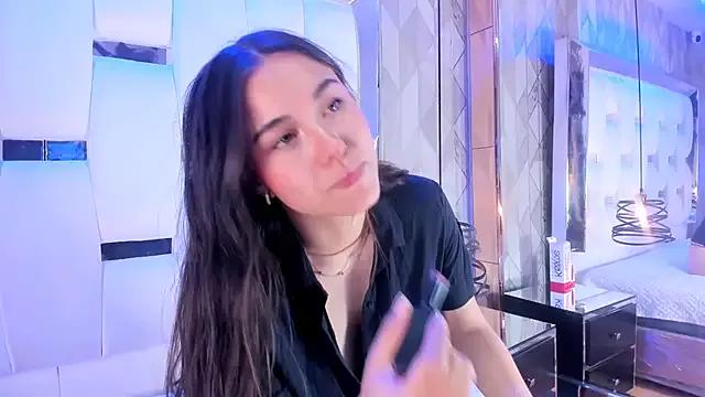 HannaCollins_ on StripChat