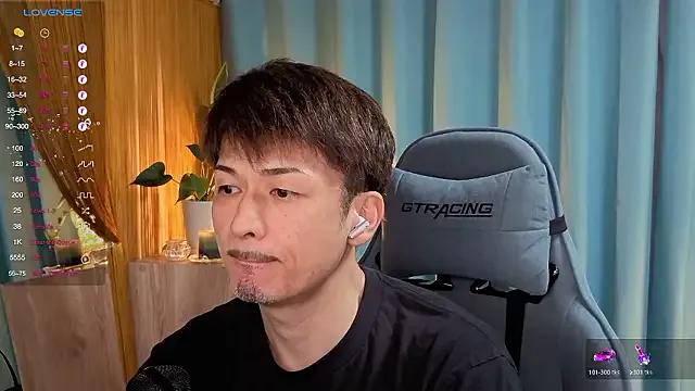 HARU_STRIKE on StripChat