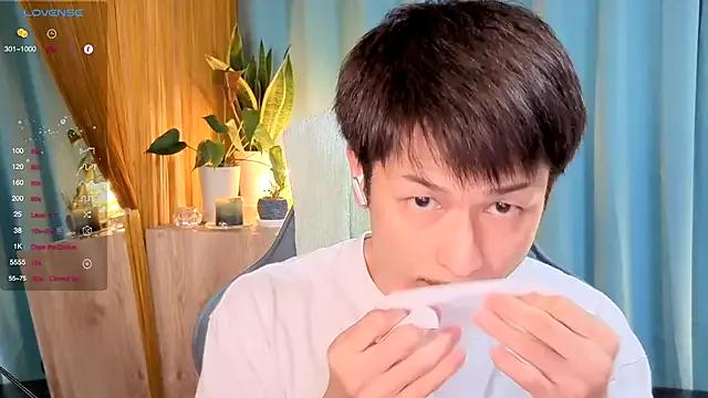 HARU_STRIKE on StripChat