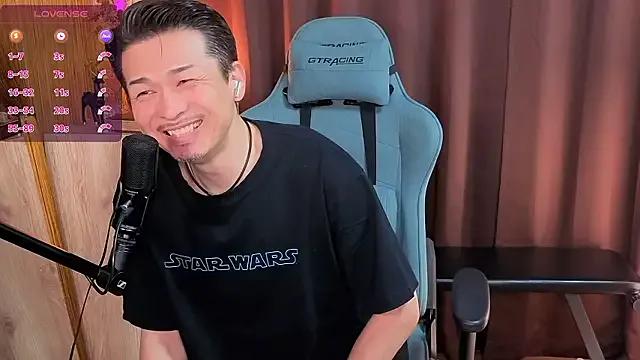 HARU_STRIKE on StripChat