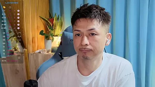 HARU_STRIKE on StripChat